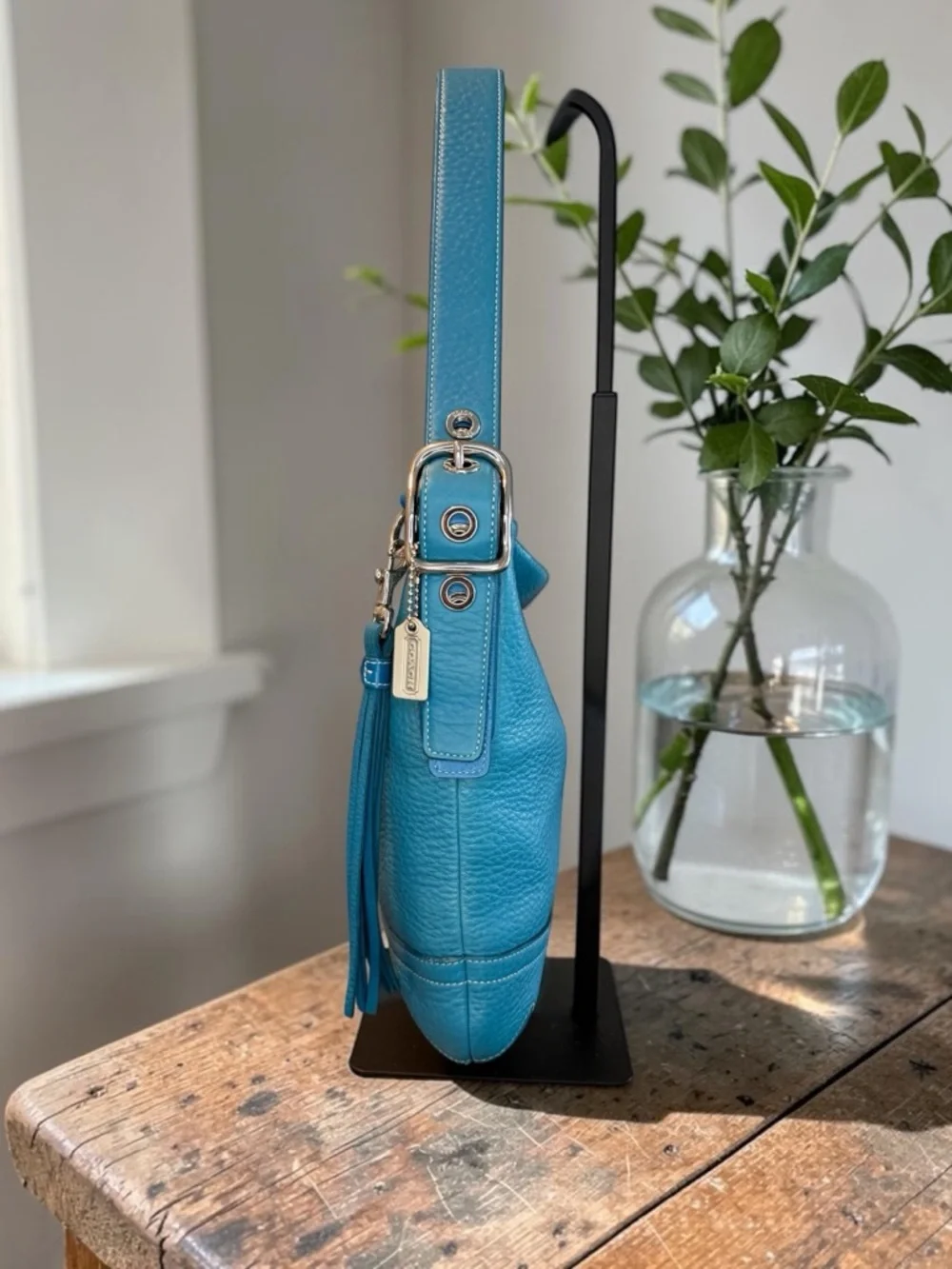 Coach Legacy Slim Duffle - Picture 3 of 16